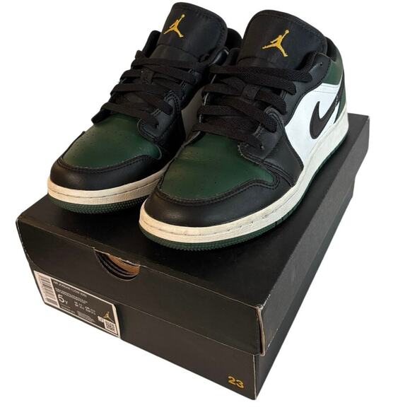 Nike Air Jordan green and black sneaker - Picture 1 of 9